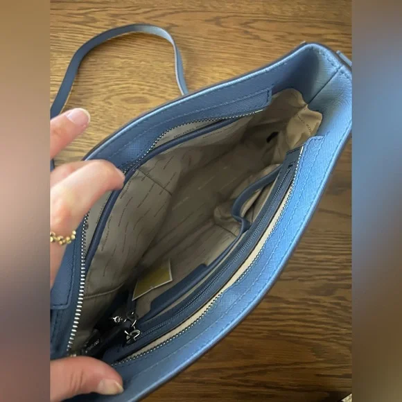 NWT Michael Kors Jet Set Travel Large Messenger Denim Blue - Picture 5 of 12